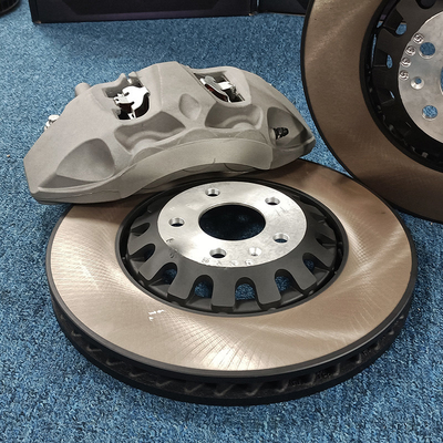 345mm 355mm 370mm車ブレーキ カリパス4の位置のアルミ合金