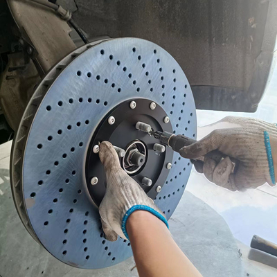 車ブレーキ高炭素の物質的な反振動のための420x36mmの後部カリパス